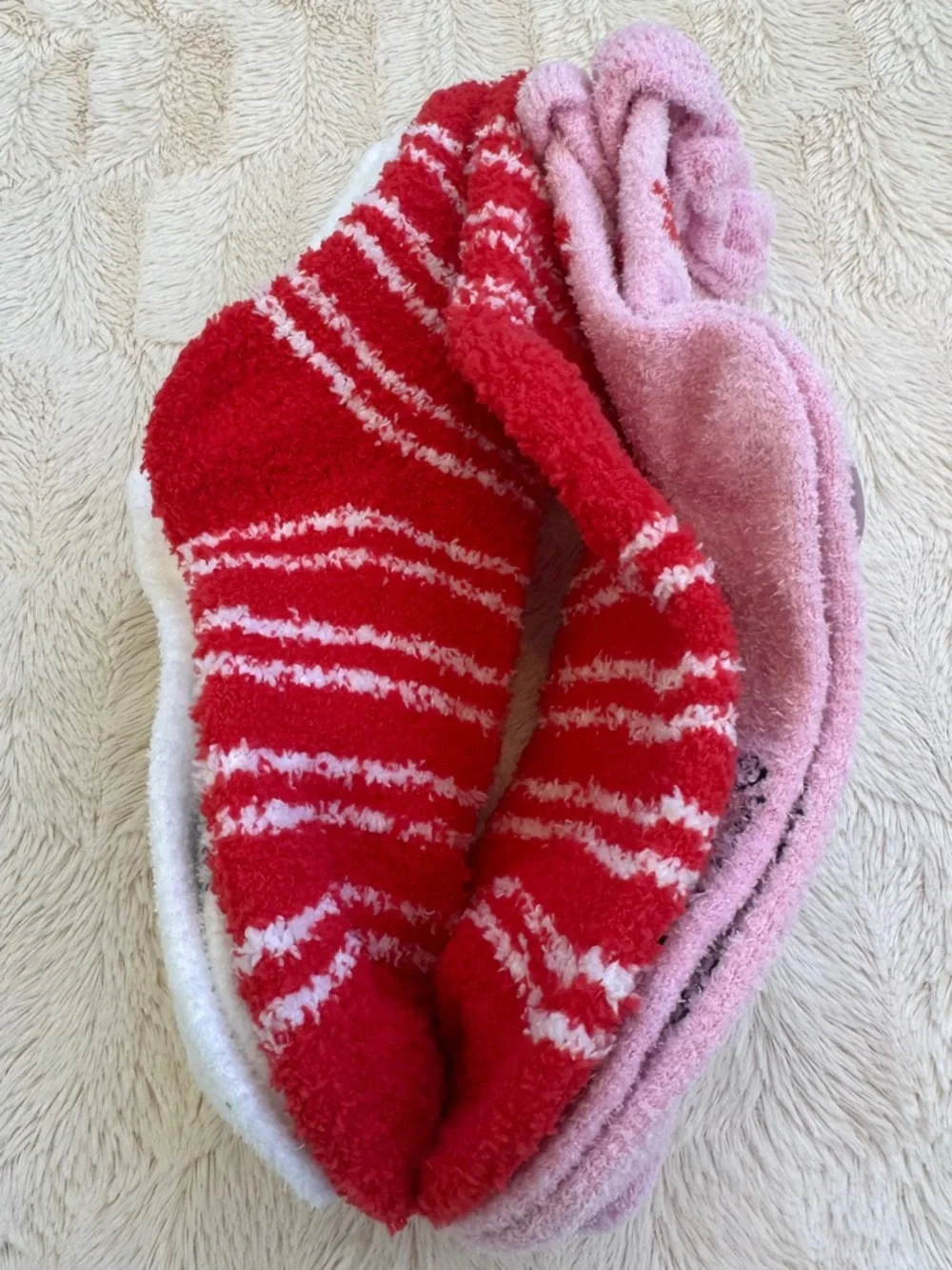 NEW Sanrio Hello Kitty Pack of 3 Valentine’s Day Gift Plush Socks - Picture 9 of 17